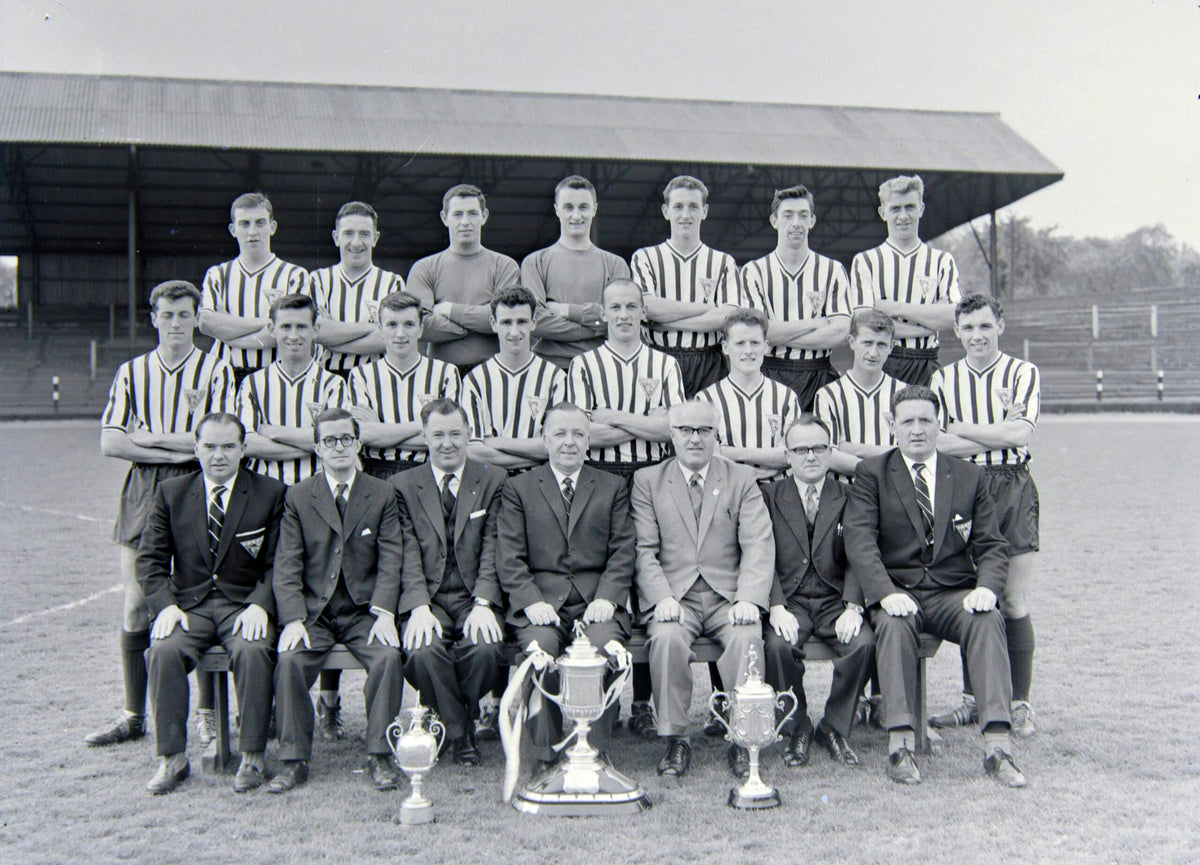 East End Classics - 1961 Cup Winning Squad image 0